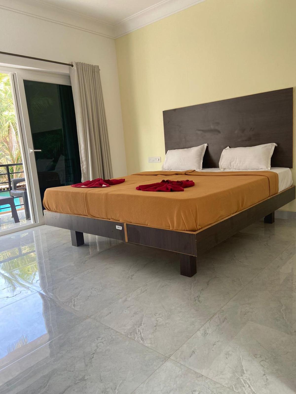 Ocean'S Edge By Vincen Hotel กาลังกูติ ภายนอก รูปภาพ